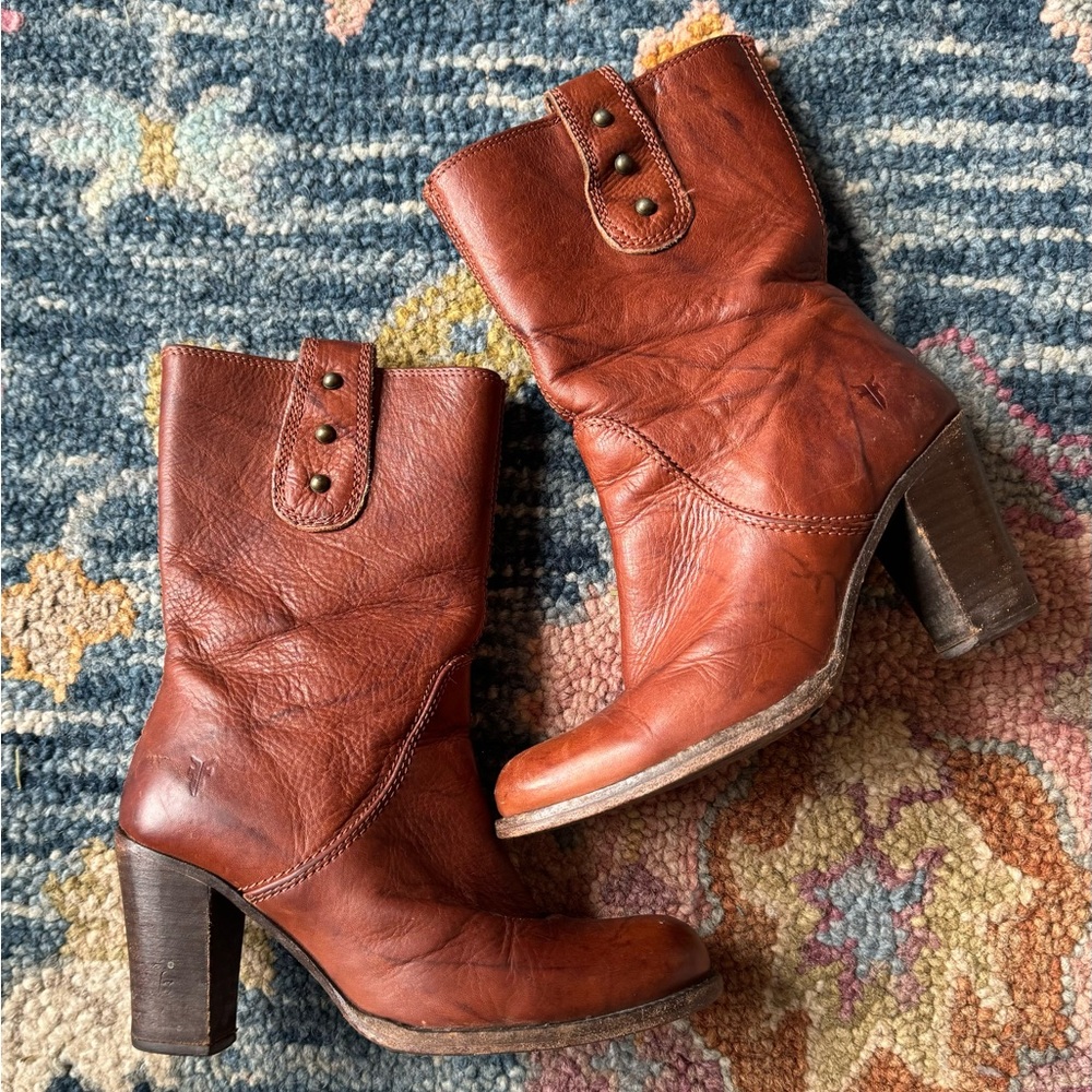 RARE Frye Julia Campus Vintage Cognac Ankle Boot